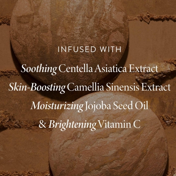 Laura Geller Baked Illuminating Foundation: Medium, .05oz (Travel Size), NIB - Picture 8 of 9